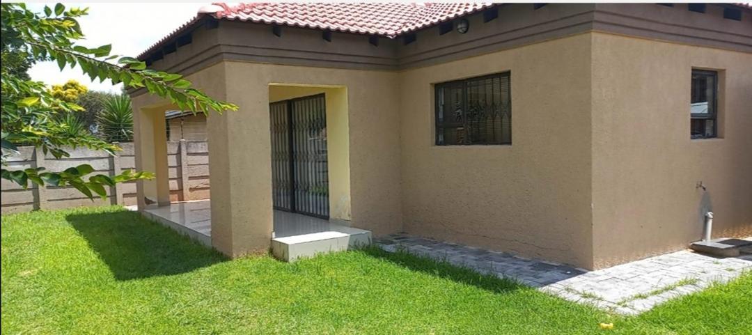 The Glory House Hotel Alberton Exterior photo